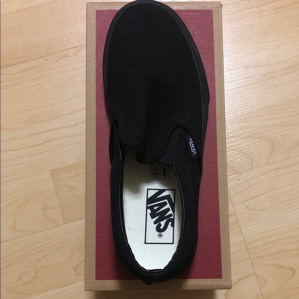 Vans Classic Slip-On Women’s Shoe in Black